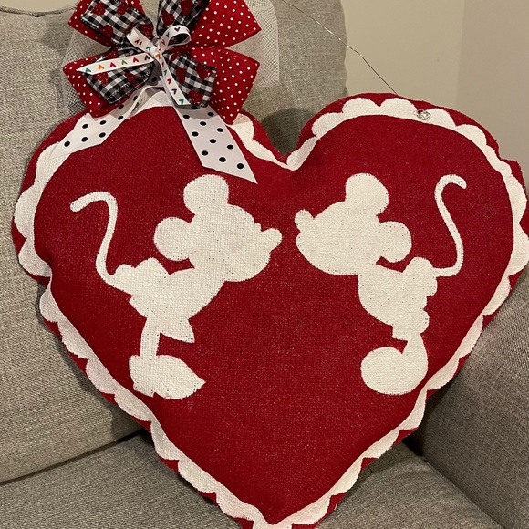 Valentine door hanger Disney Mickey Minnie heart - Picture 3 of 10